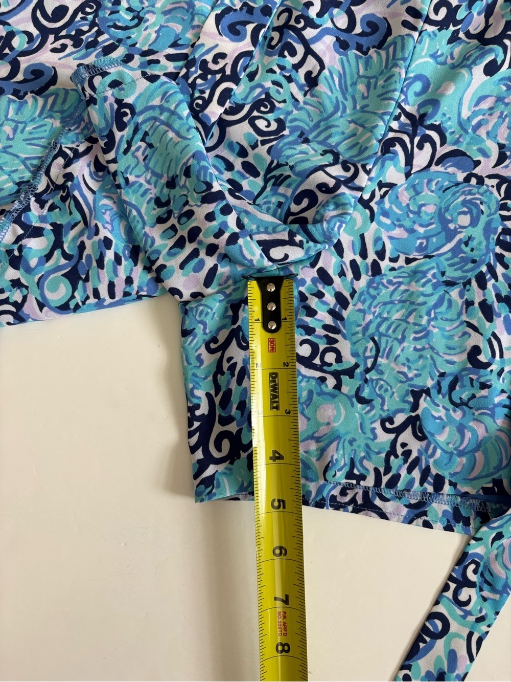Lilly Pulitzer Mylee Tie Front Shorts Light Aqua Spritz Blue Size 12 *Hem flaw - Picture 6 of 10